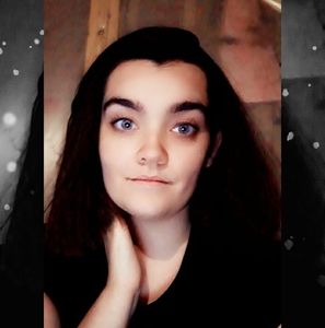 Meet your Posher, Joanna